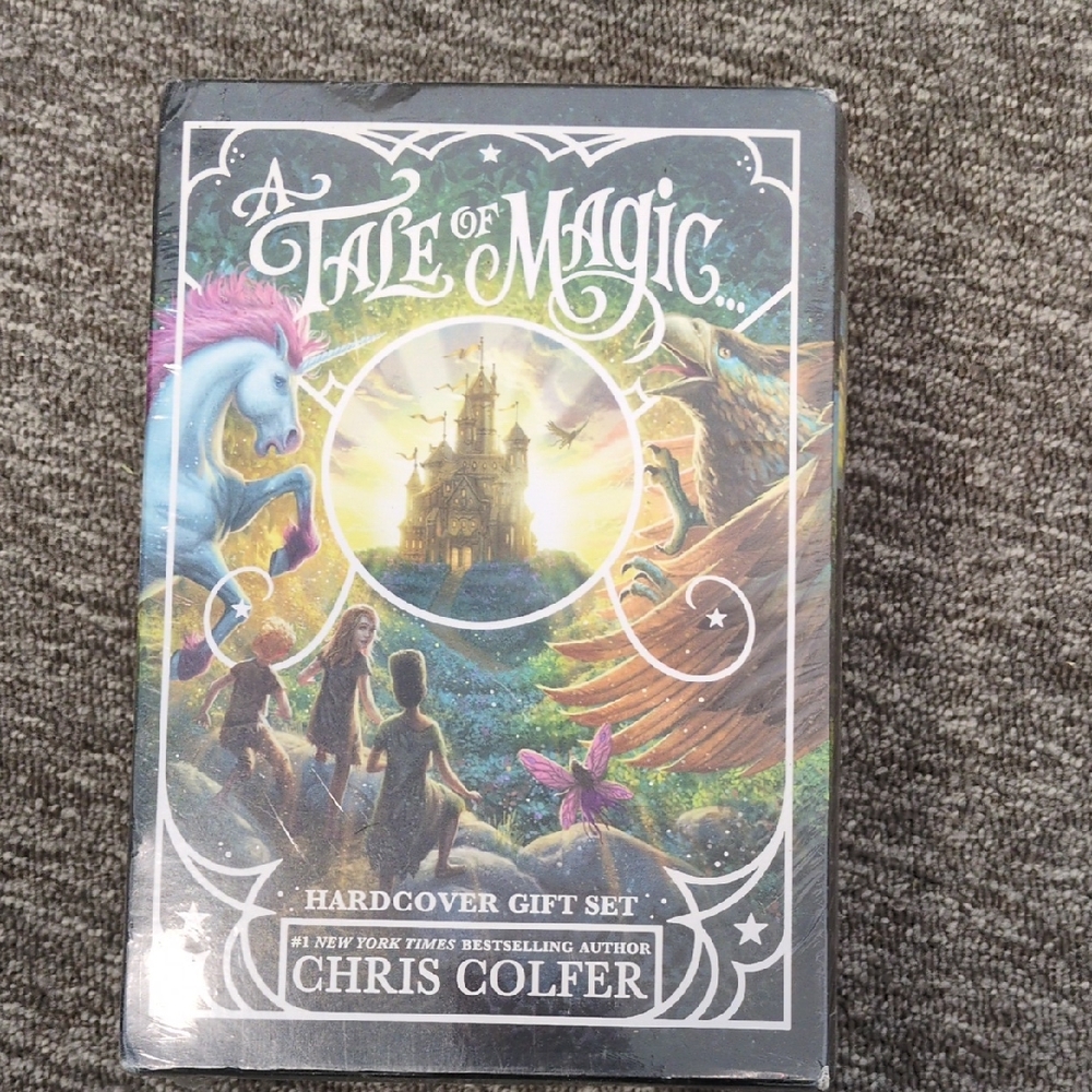 A Tale of Magic Chris‎ Colfer Hardcover Box Set 1-3